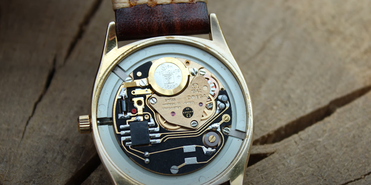 How Does a Quartz Movement Watch Work – Chrono Candy