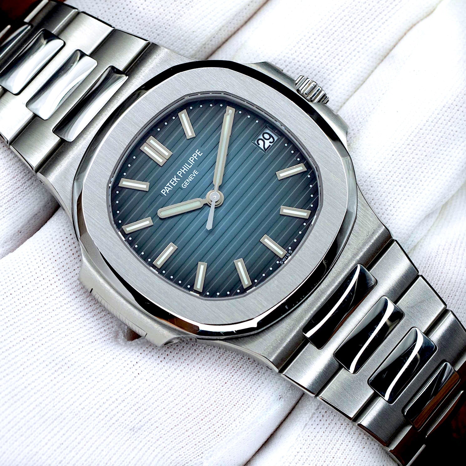 Patek Philippe Nautilus 5711, photographed in our Los Angeles studio